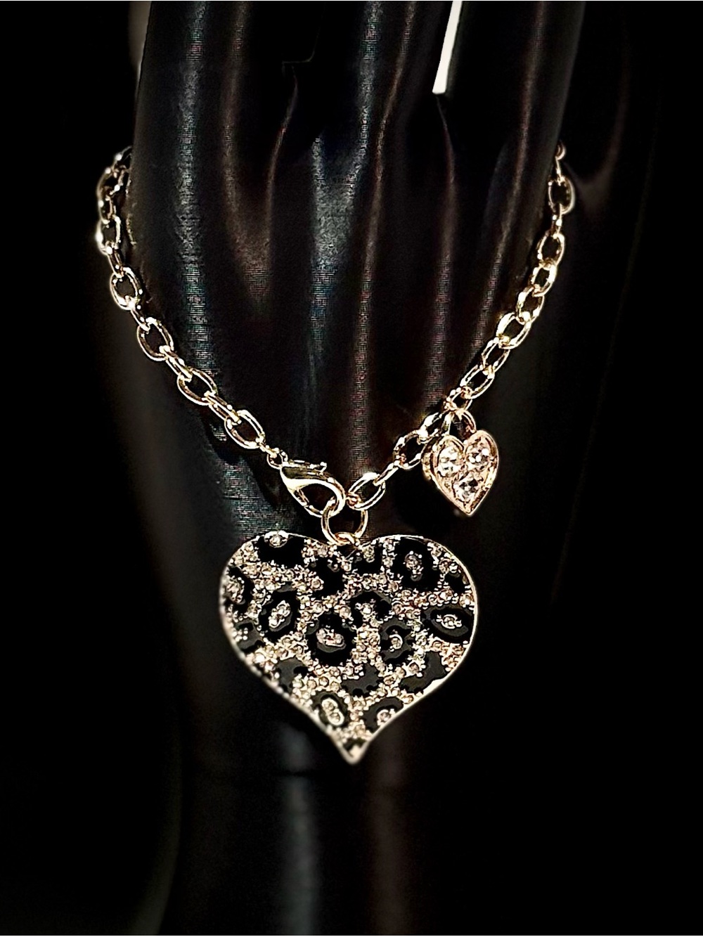 Heart Pendant Chain Bracelet in Black and Gold - Women's Jewelry